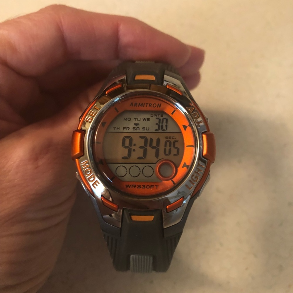 Men’s/boys Armitron pro sport watch